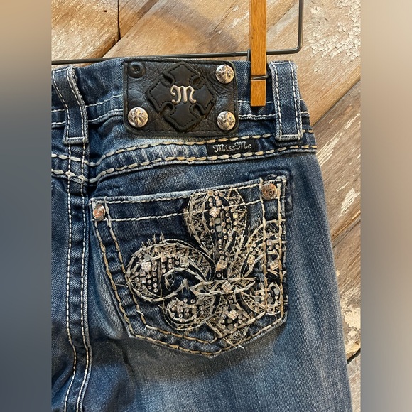 Miss Me Slim Boot Jeans - Picture 3 of 5